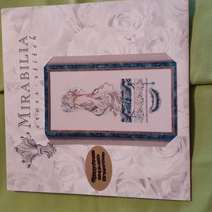 Stone Roses by Nora Corbett Mirabilia Designs MD-17